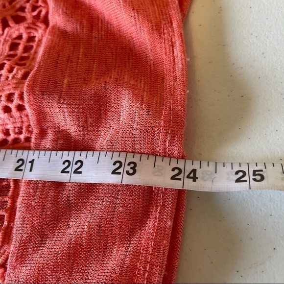 Taylor & Sage lace from tank with lace front detailing NWT size small peach - Picture 9 of 9